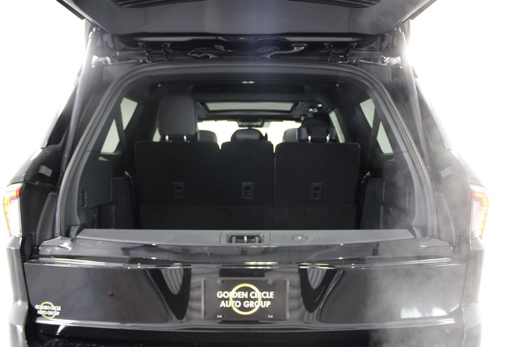 New 2026 Lincoln Navigator L Reserve w/ Jet Appearance Package AWD/4WD image 15