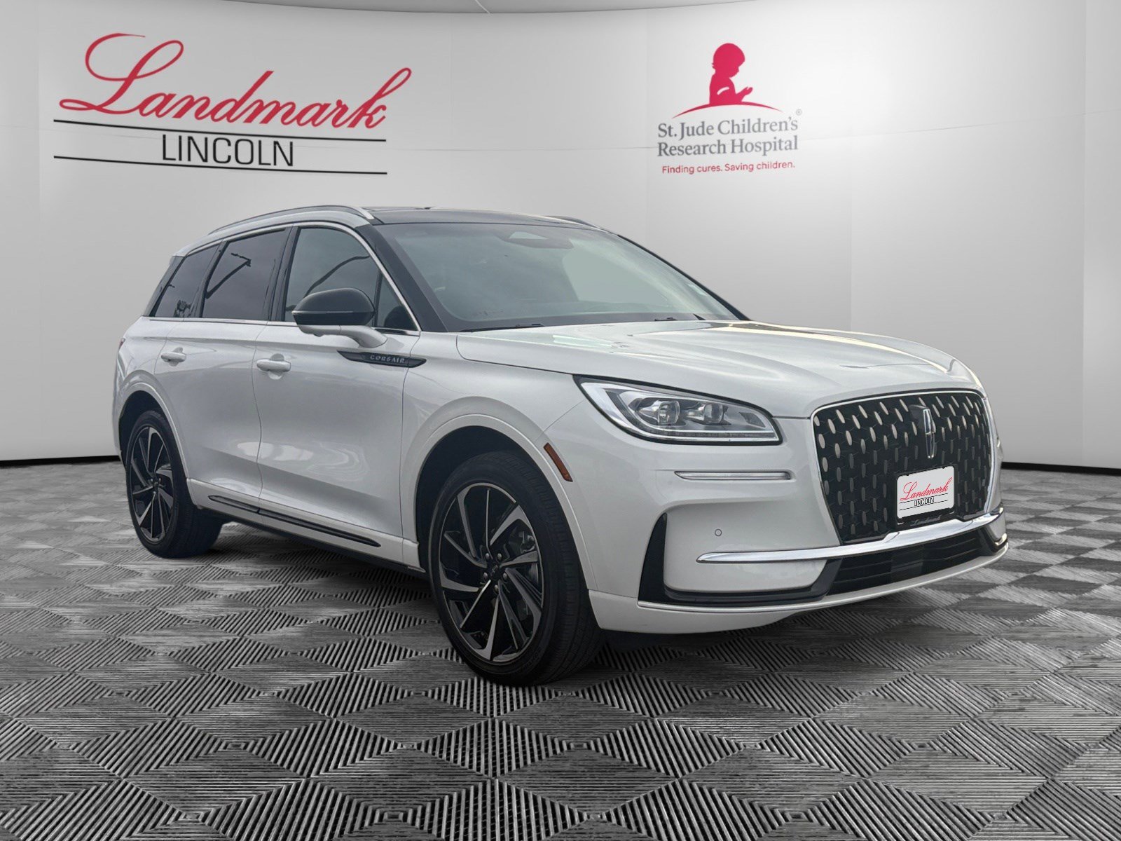 Certified 2024 Lincoln Corsair Grand Touring w/ Equipment Group 301A image 7