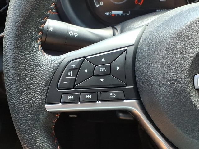 Used 2023 Nissan Kicks SR w/ SR Premium Package FWD image 22