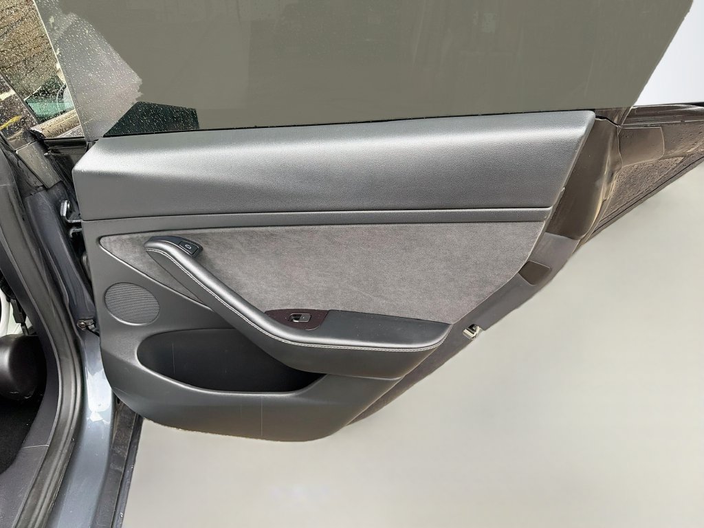 Used 2022 Tesla Model 3 RWD image 32