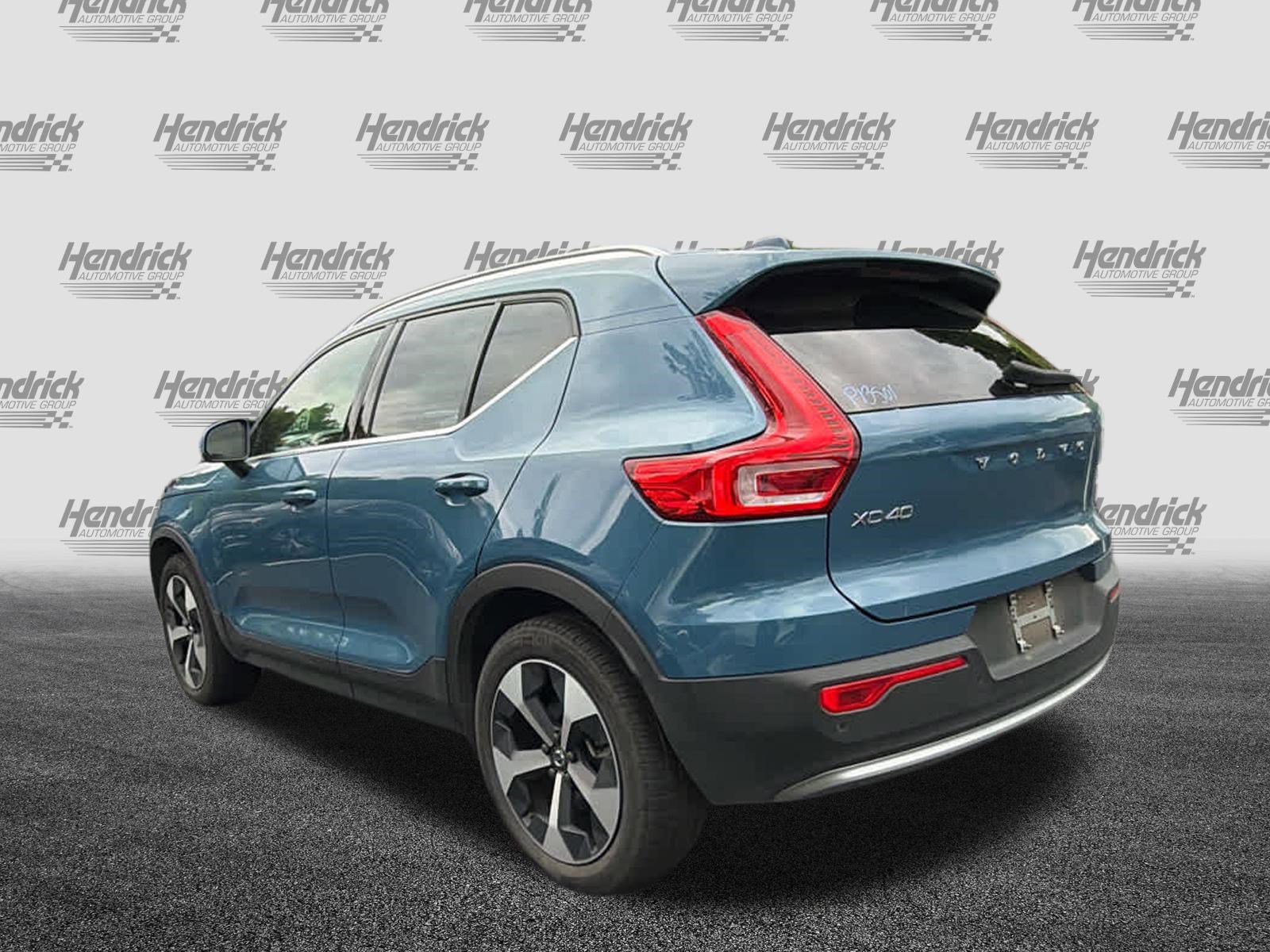 Certified 2025 Volvo XC40 B5 Core AWD/4WD image 10