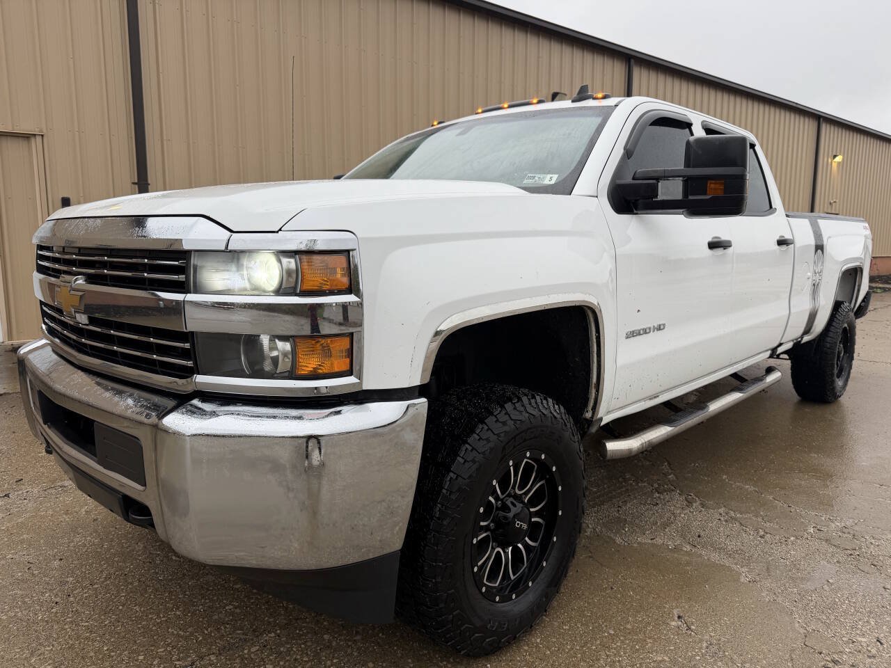 Used 2018 Chevrolet Silverado 2500 W/T w/ WT Convenience Package AWD/4WD image 1