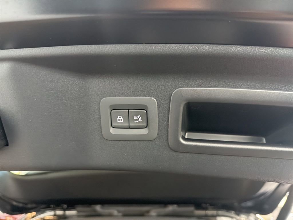 Used 2025 MAZDA CX-70 3.3 Turbo S w/ Premium Plus image 9