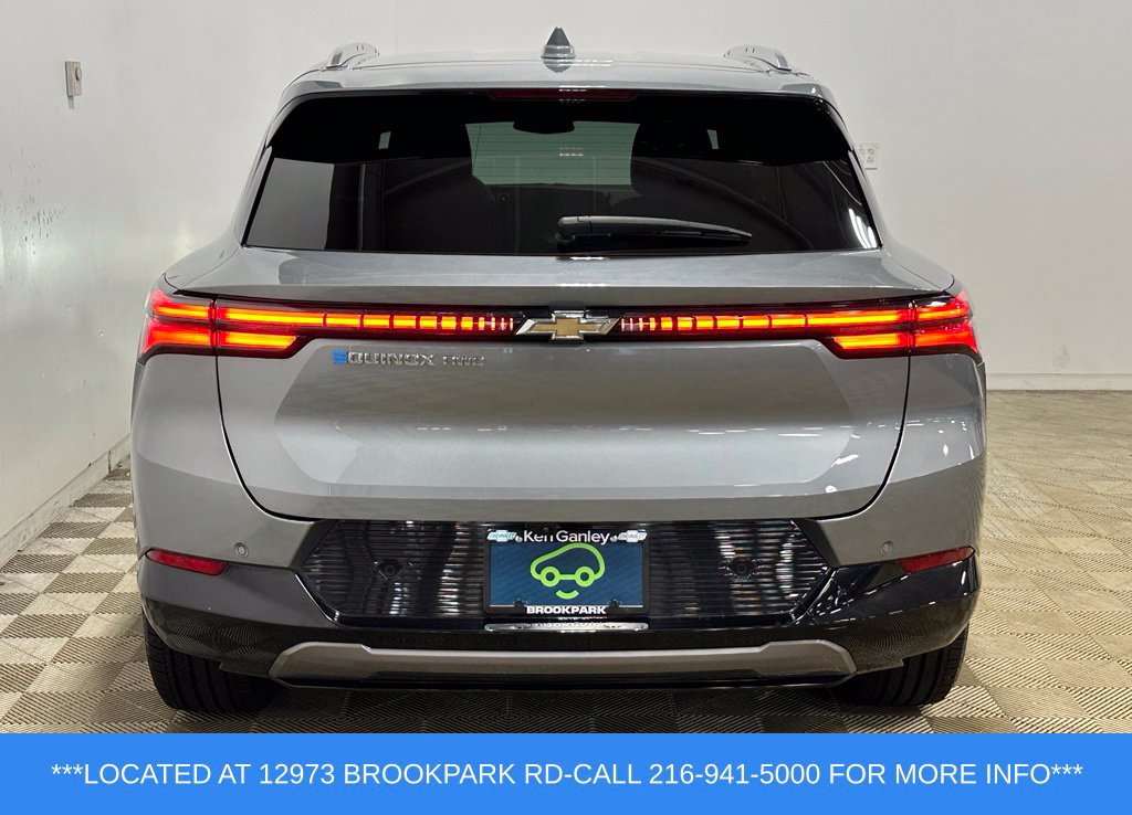 Used 2024 Chevrolet Equinox EV LT w/ LPO, All-Weather Mat Package AWD/4WD image 6