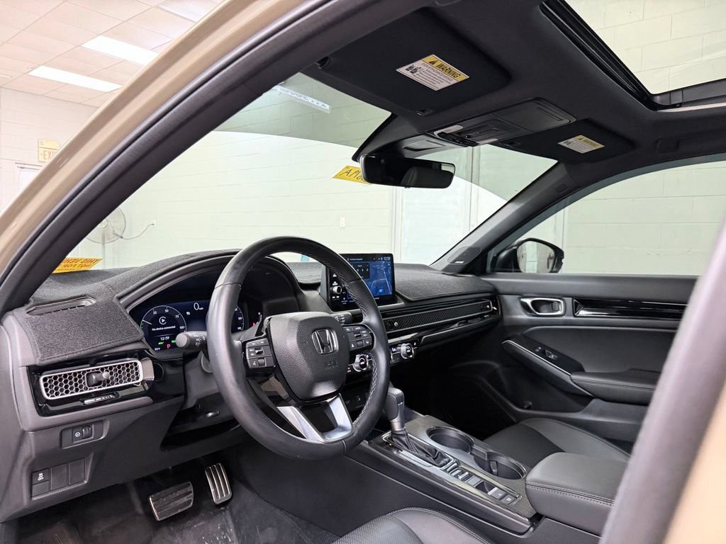 Used 2025 Honda Civic Sport Touring image 17