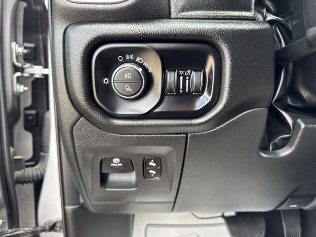 Used 2025 RAM 1500 Laramie image 23