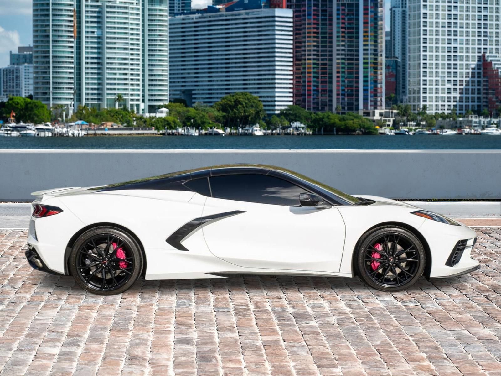 Used 2023 Chevrolet Corvette Stingray Preferred Cpe w/ Stealth Interior Trim Package image 4