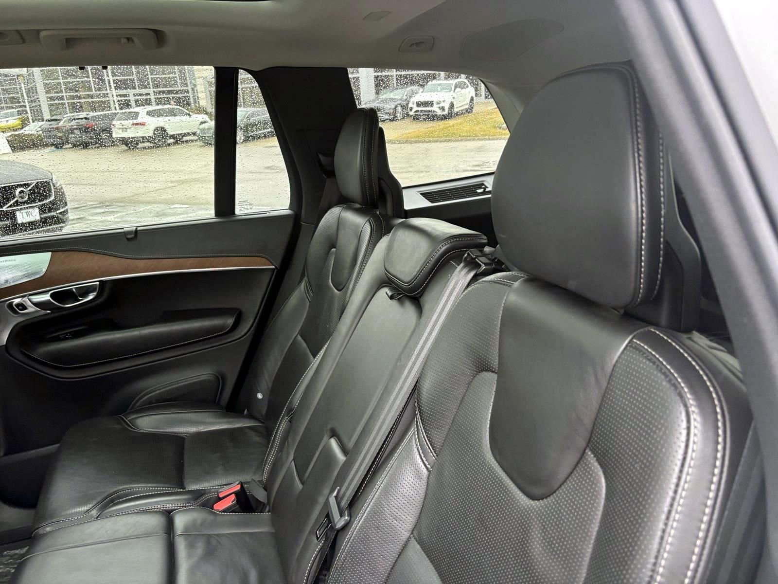 Used 2017 Volvo XC90 T6 Inscription w/ Vision Package image 26