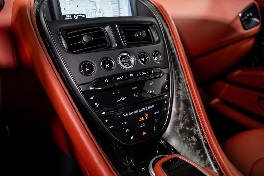 Used 2019 Aston Martin DBS Superleggera image 51