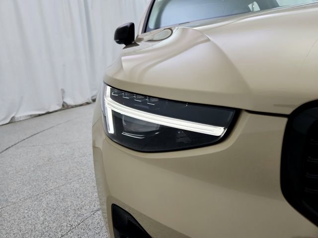 New 2026 Volvo XC40 B5 Ultra w/ Climate Package image 27