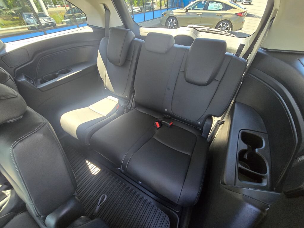 New 2026 Honda Odyssey EX-L image 13