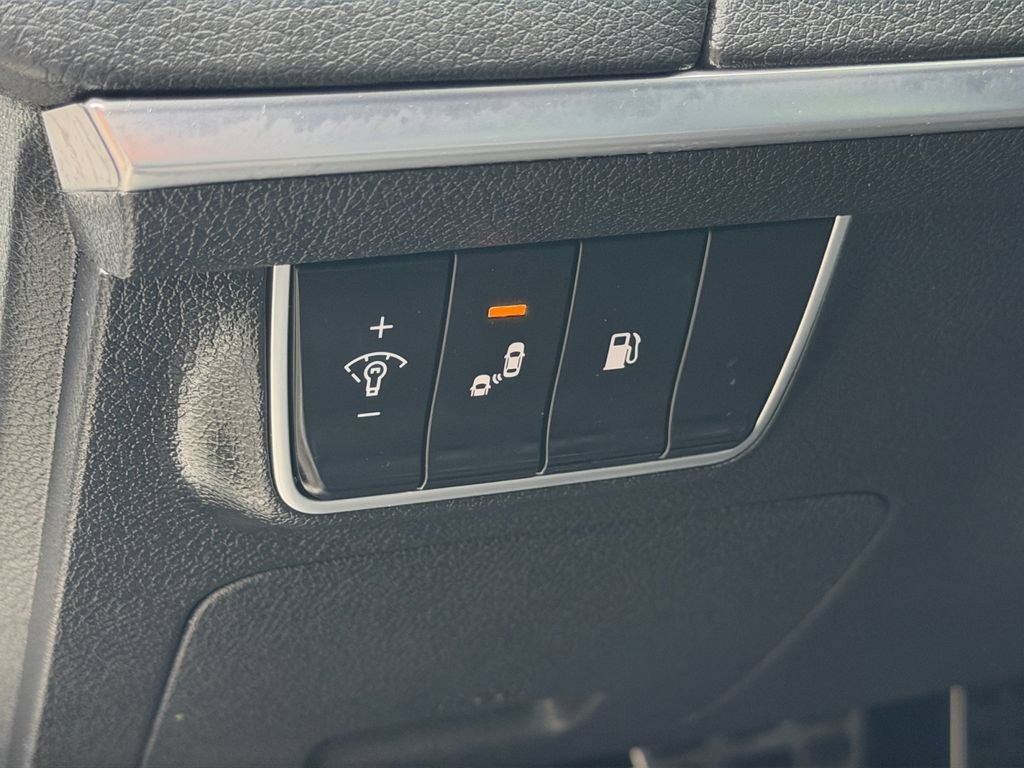 Used 2019 Kia Stinger GT RWD image 29