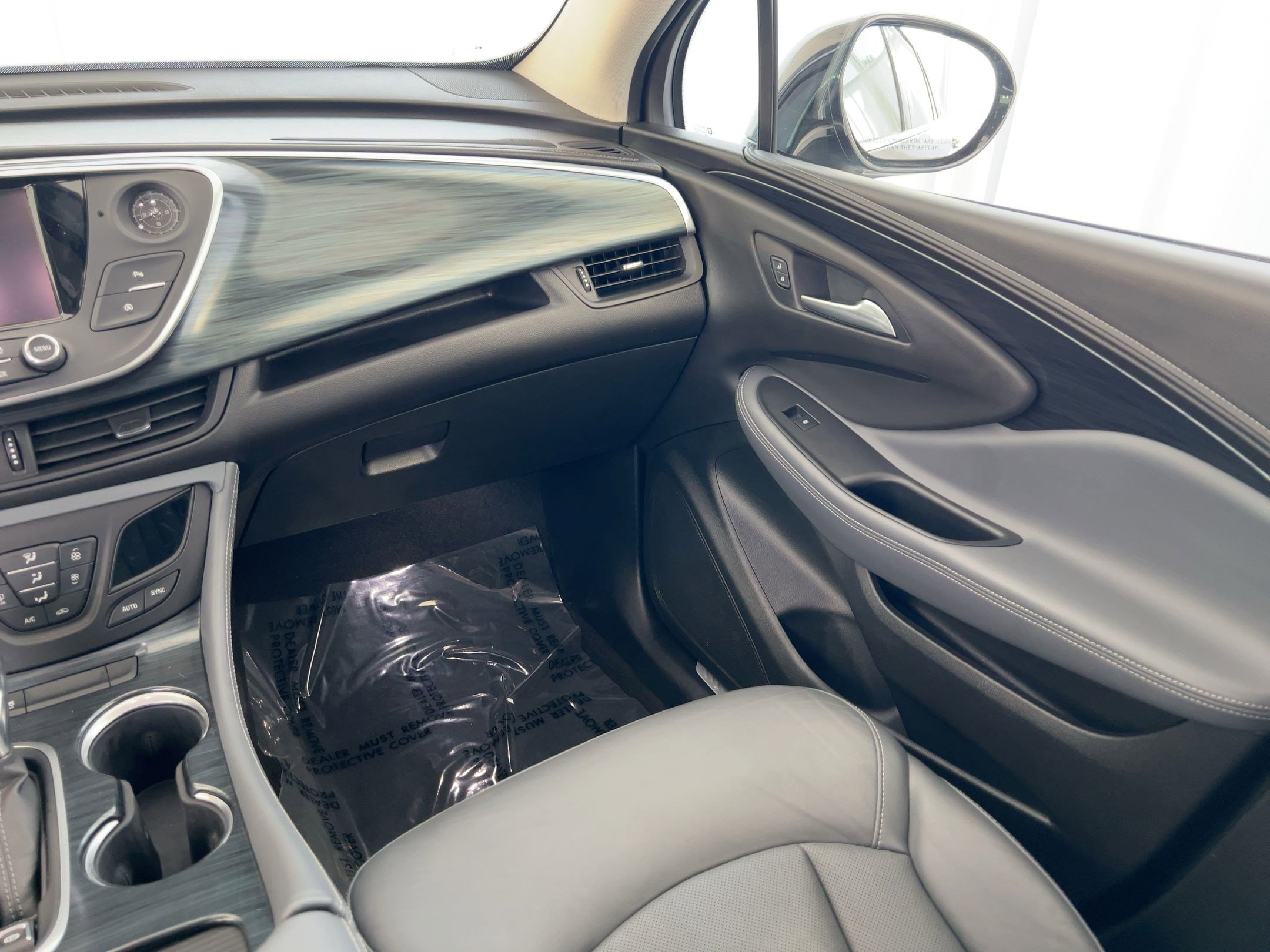 Used 2020 Buick Envision Essence w/ LPO, Cargo Package image 32