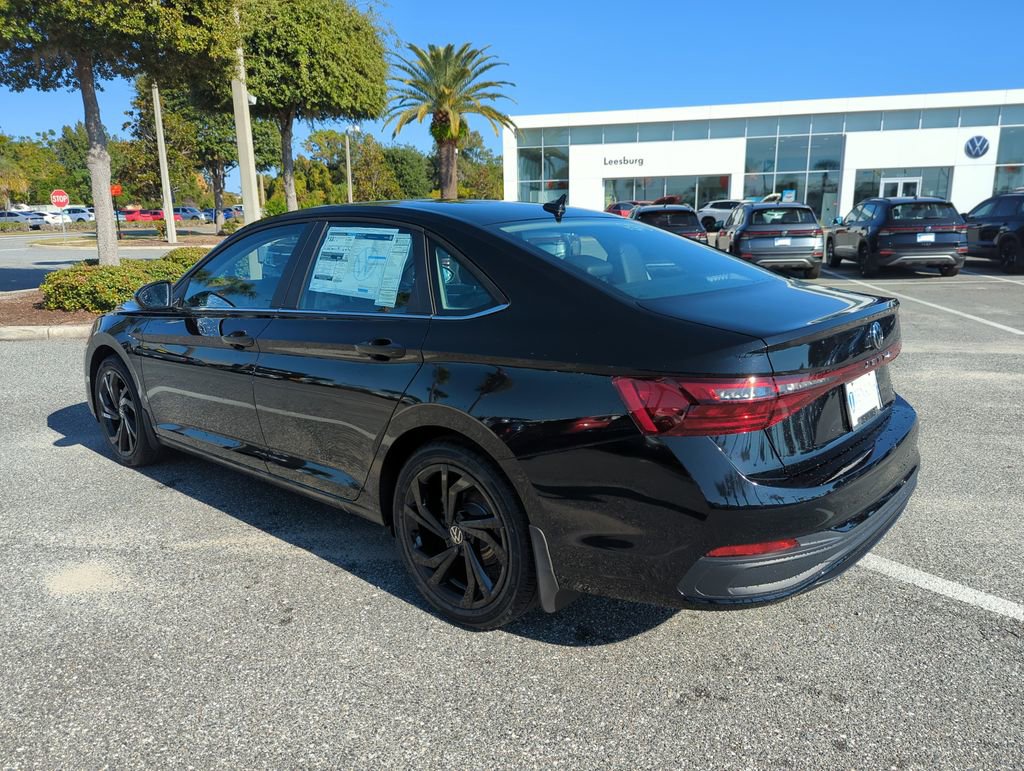 New 2026 Volkswagen Jetta SE image 7