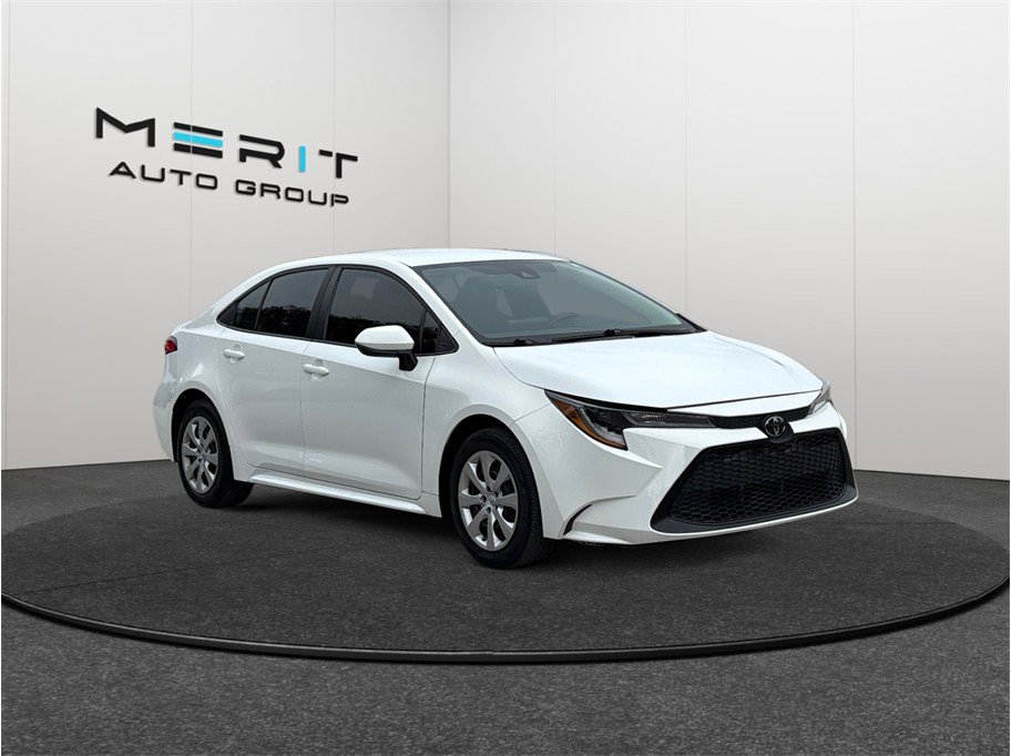 Used 2022 Toyota Corolla LE image 1