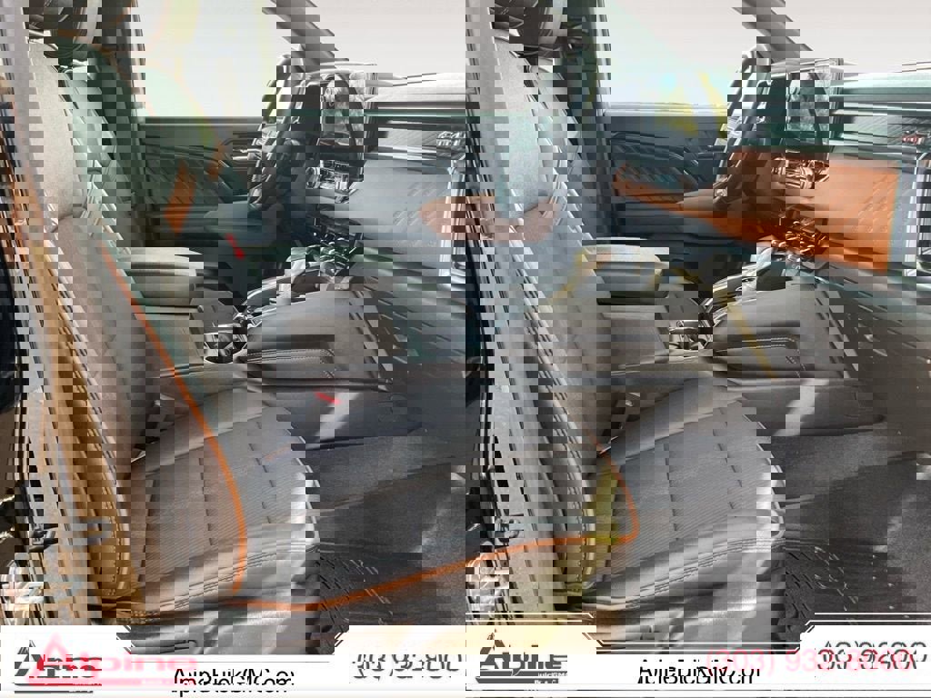 Used 2023 GMC Canyon AT4 image 15