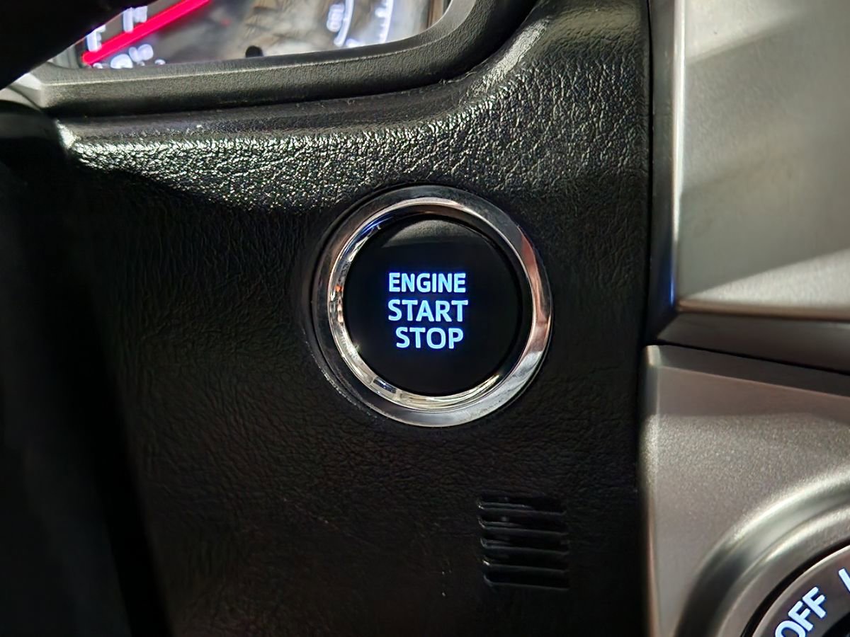 Used 2022 Toyota 4Runner SR5 Premium w/ Moonroof Package image 42