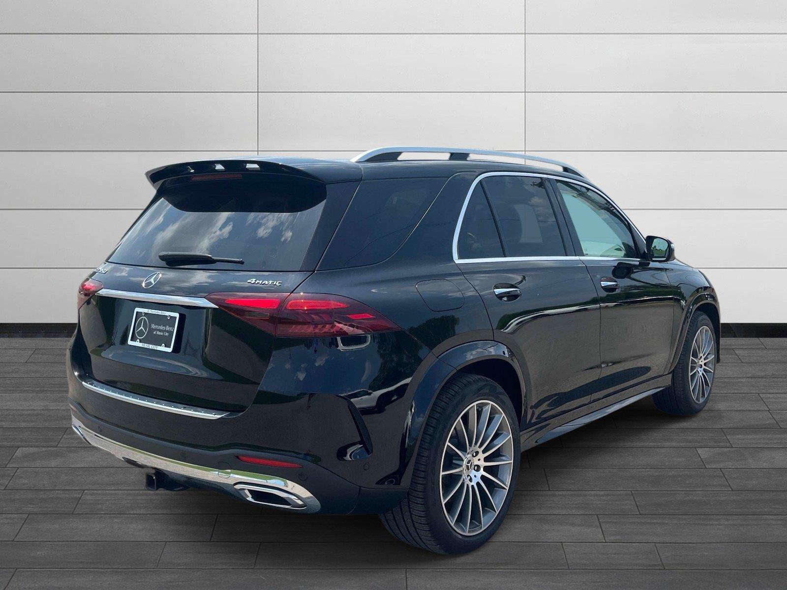 Certified 2024 Mercedes-Benz GLE 350 4MATIC image 3