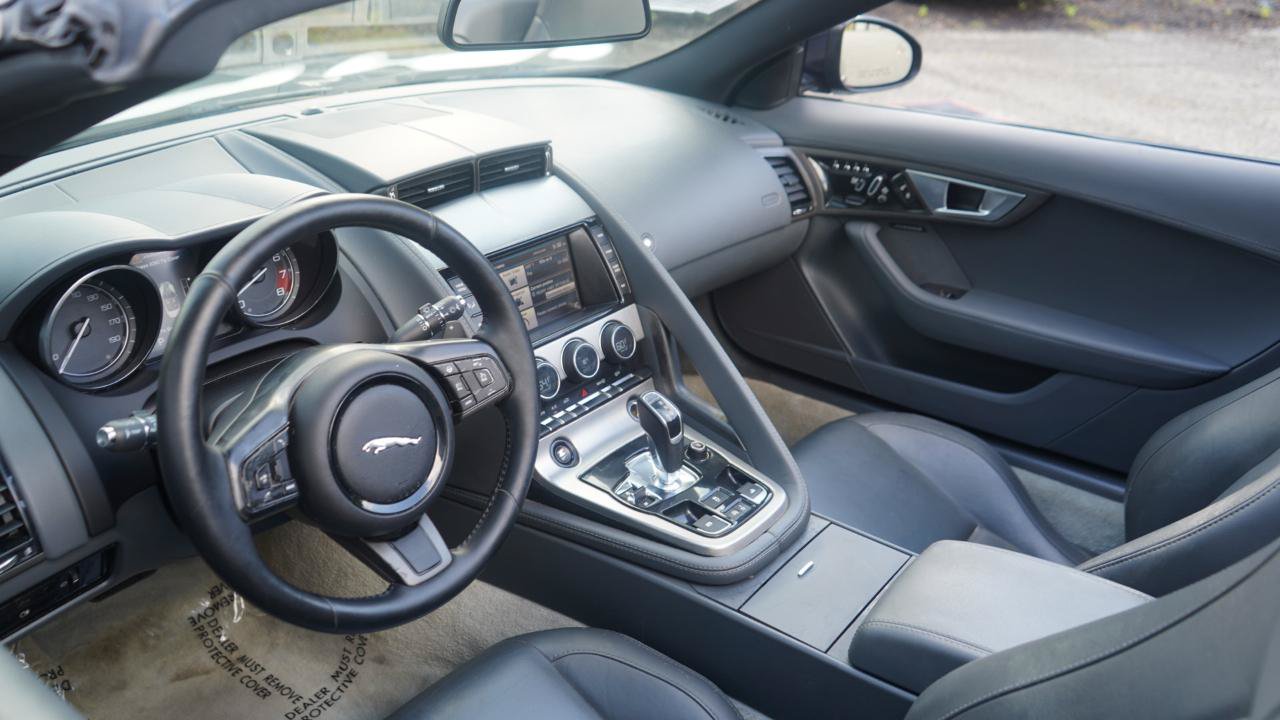 Used 2014 Jaguar F-TYPE Convertible RWD image 56