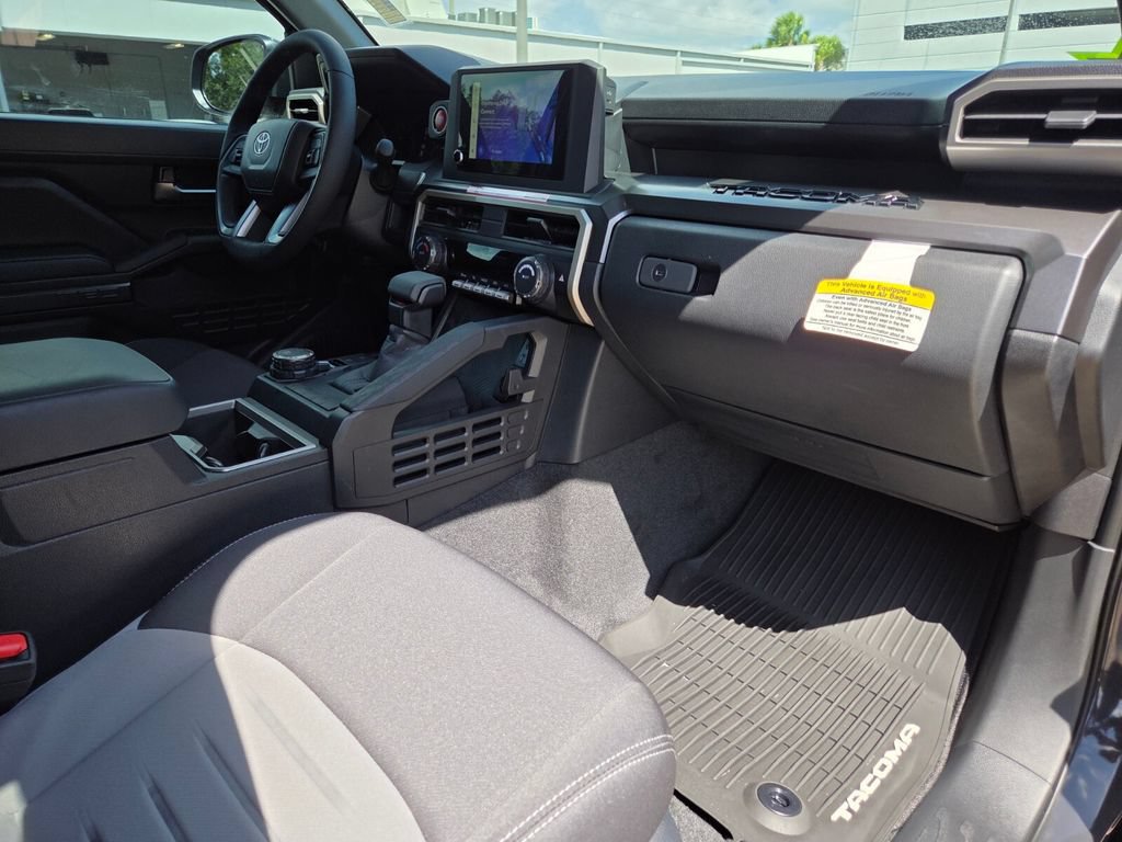 Used 2026 Toyota Tacoma TRD Sport AWD/4WD image 13