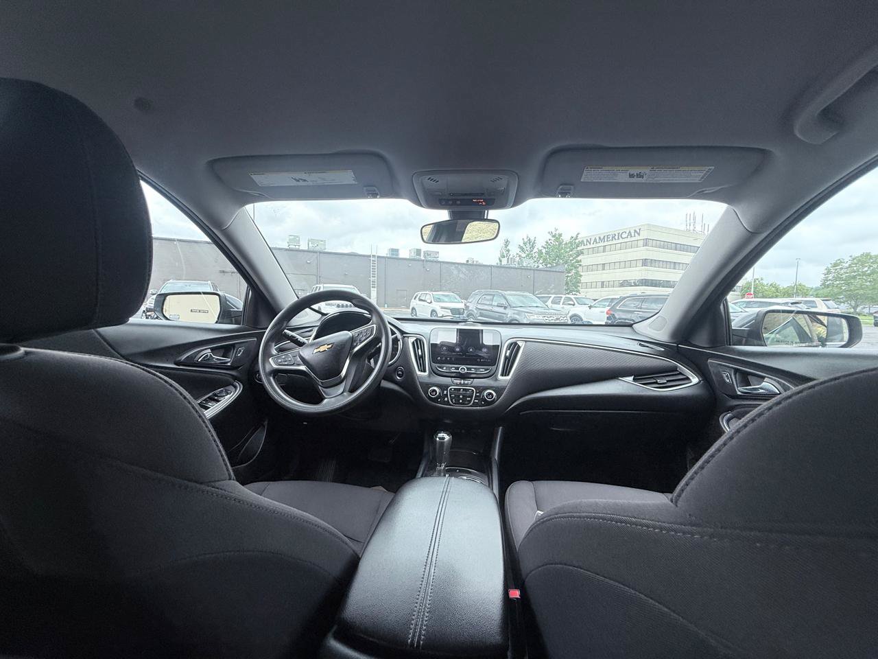 Used 2020 Chevrolet Malibu LT FWD image 13