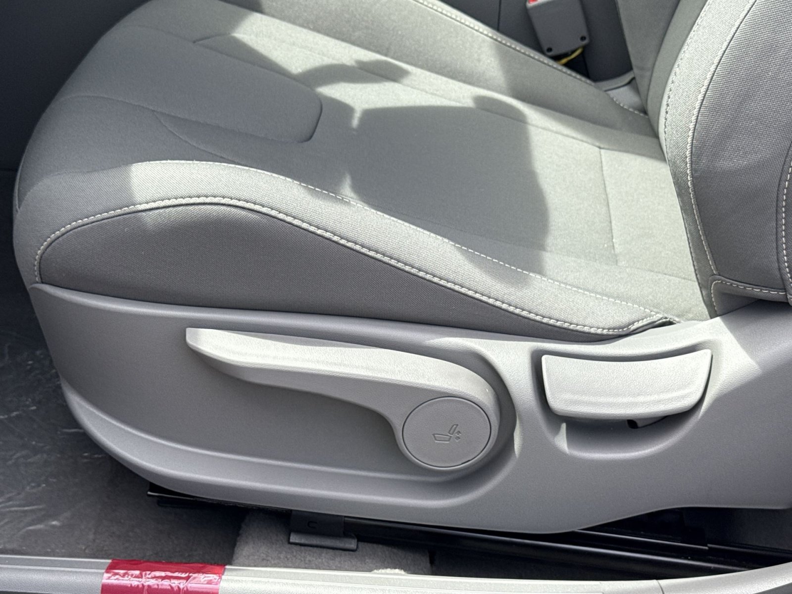 New 2026 Hyundai Elantra SEL Sport Premium FWD image 14