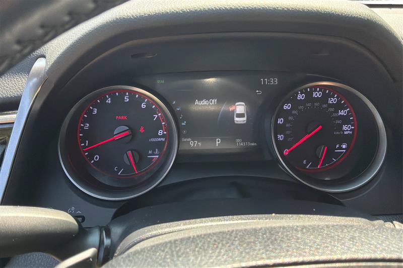 Used 2022 Toyota Camry XSE FWD image 16