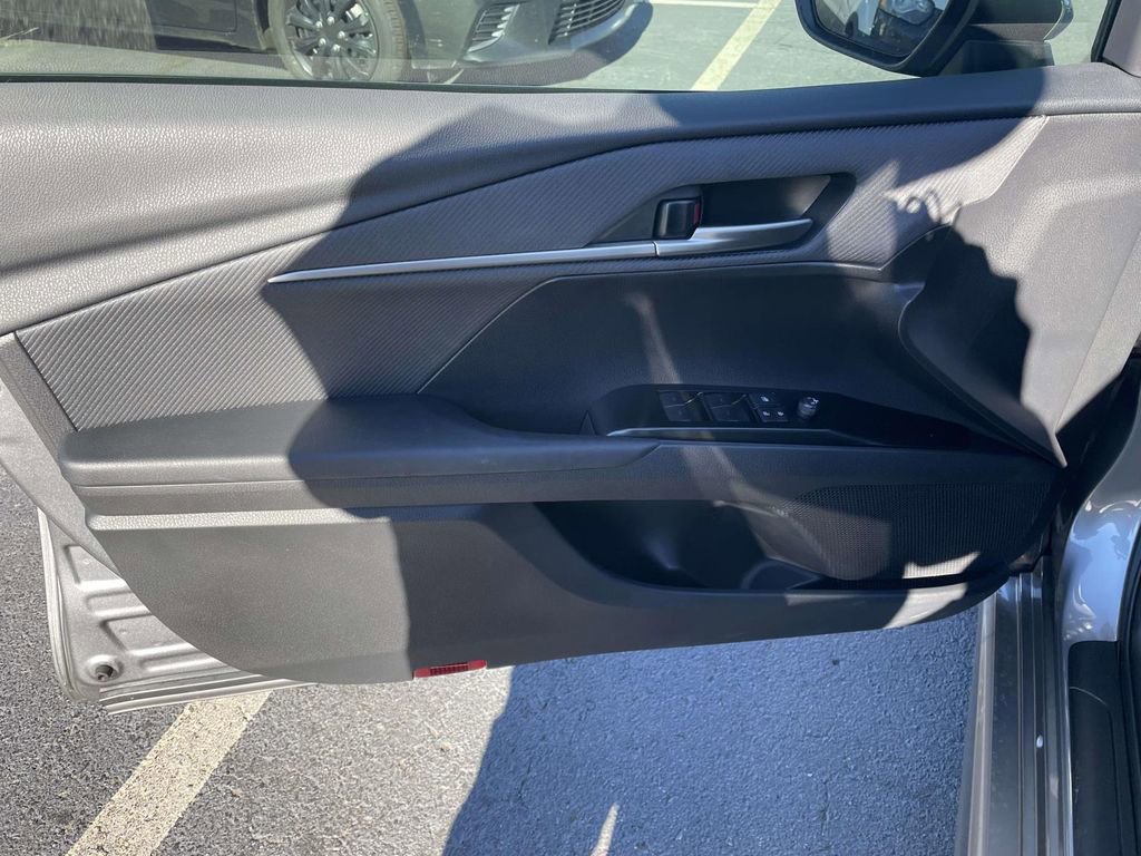 Used 2020 Toyota Camry XSE image 26