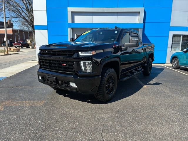 Used 2021 Chevrolet Silverado 2500 LT w/ Midnight Edition image 2