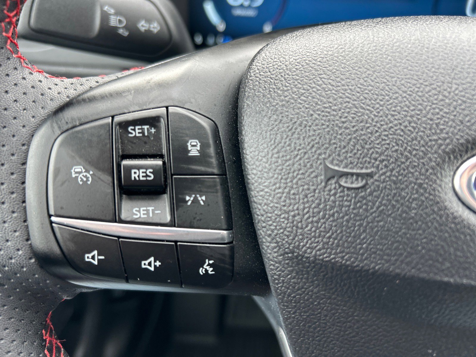 Certified 2023 Ford Escape ST-Line Elite AWD/4WD image 21