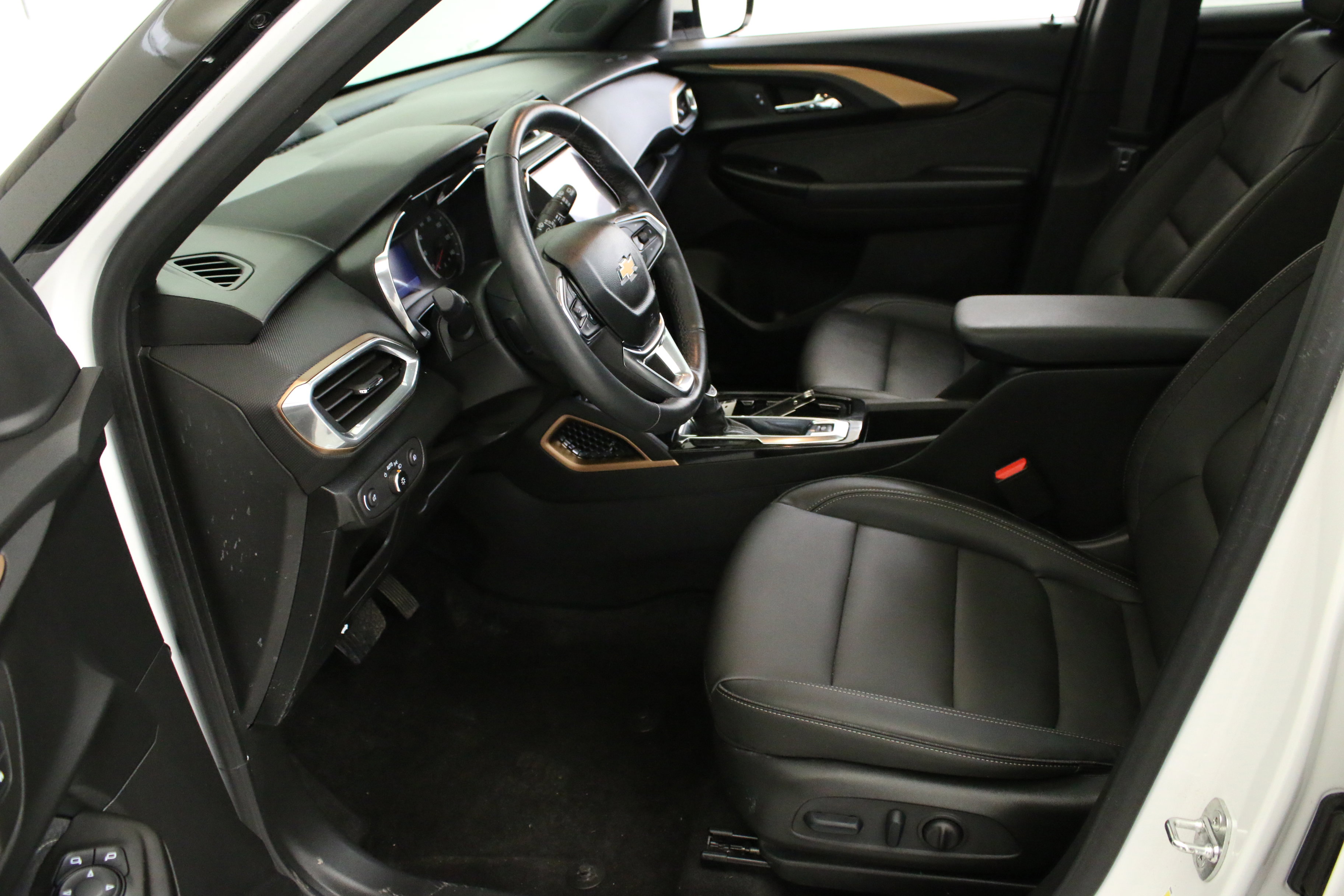 Used 2023 Chevrolet TrailBlazer ACTIV w/ Sun and Liftgate Package image 26