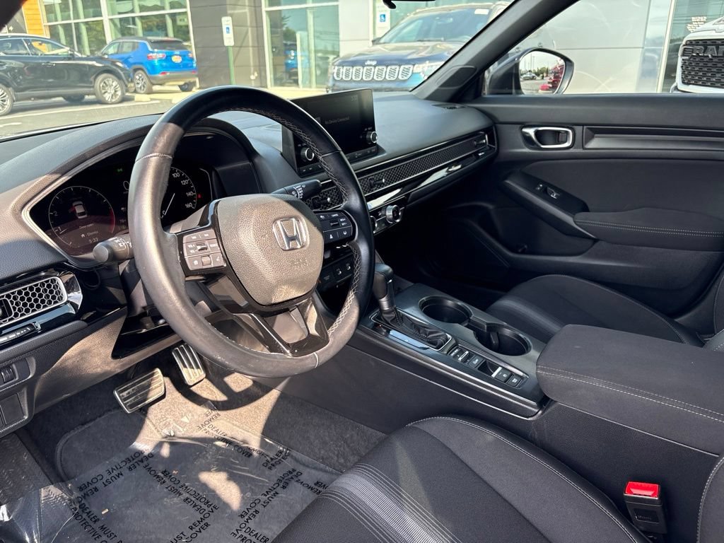 Used 2025 Honda Civic Sport image 14