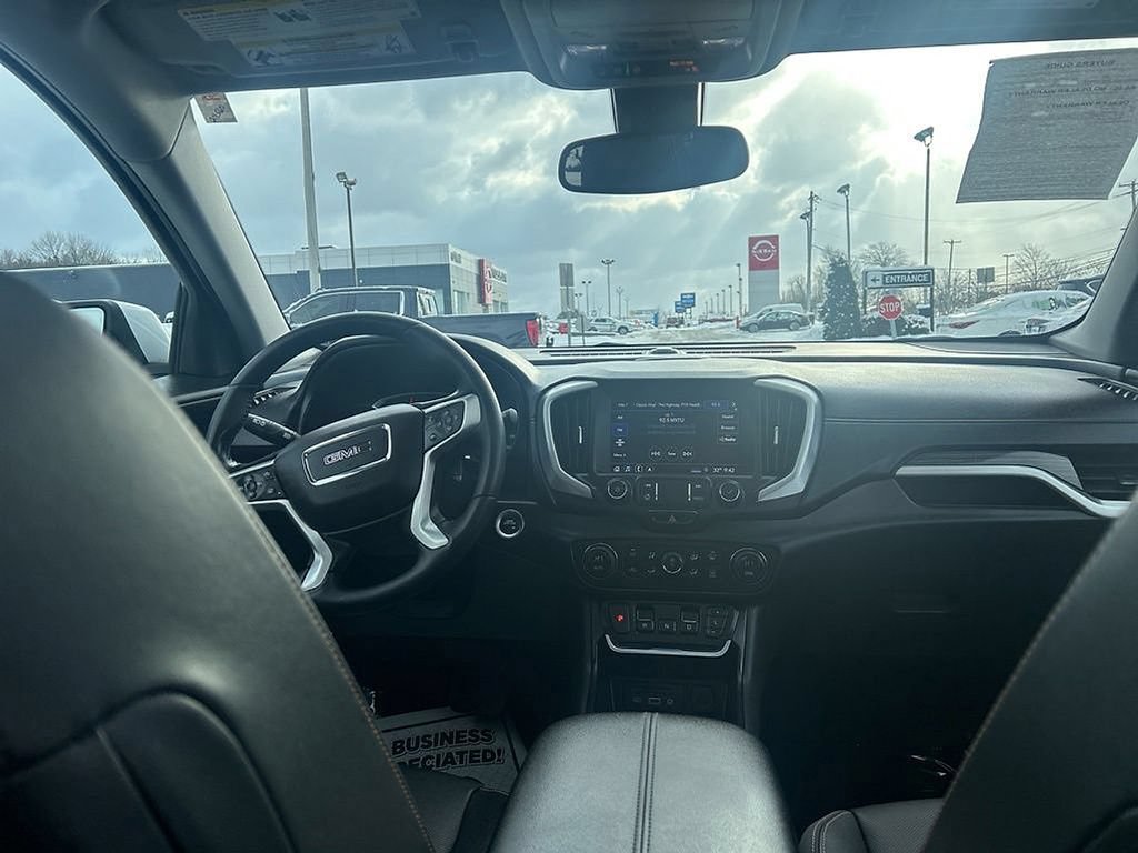 Certified 2020 GMC Terrain SLT w/ Preferred Package AWD/4WD image 27