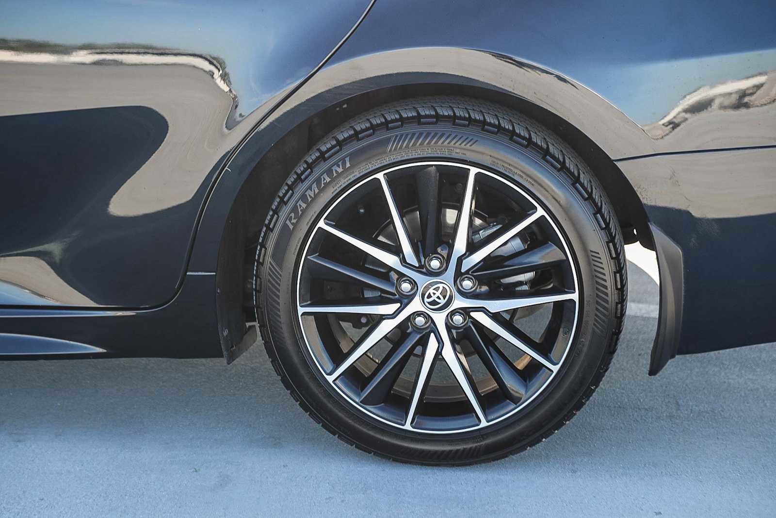 Certified 2023 Toyota Camry SE w/ Protection Package (Q2) (TMS) FWD image 11