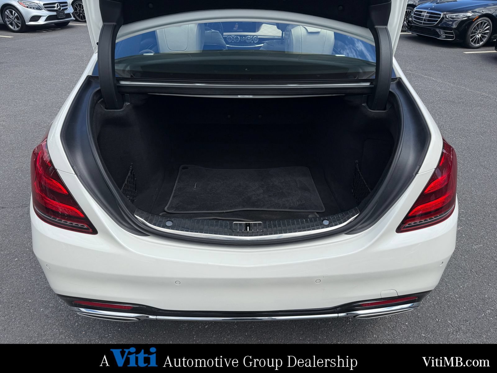 Used 2019 Mercedes-Benz S 560 4MATIC Sedan image 25