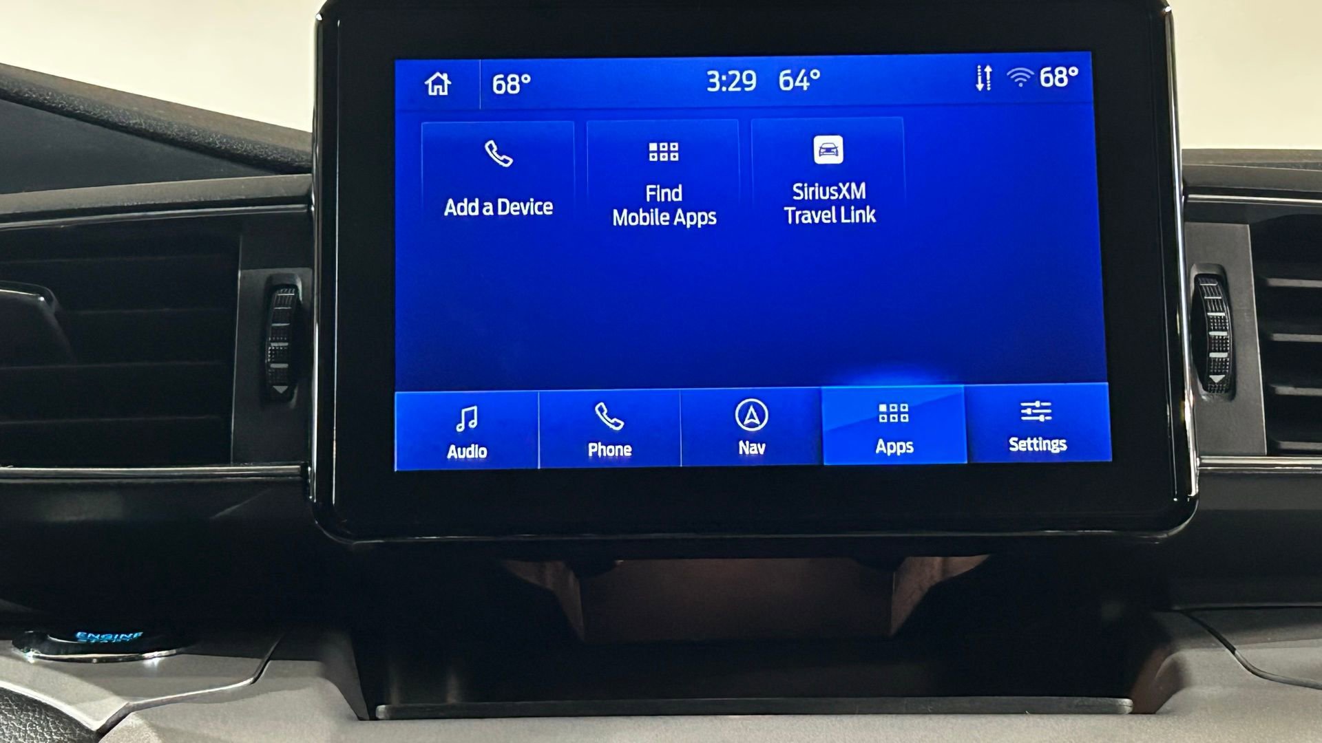 Used 2023 Ford Explorer XLT w/ Equipment Group 202A AWD/4WD image 83