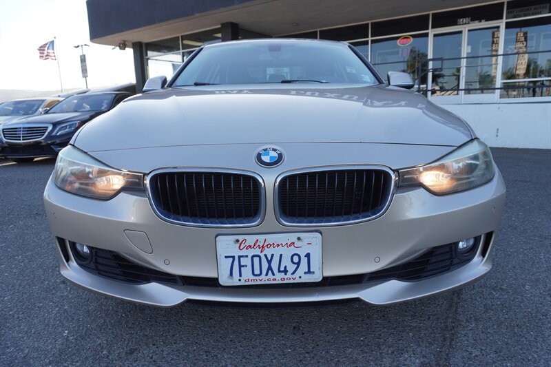 Used 2014 BMW 328i Sedan RWD image 3