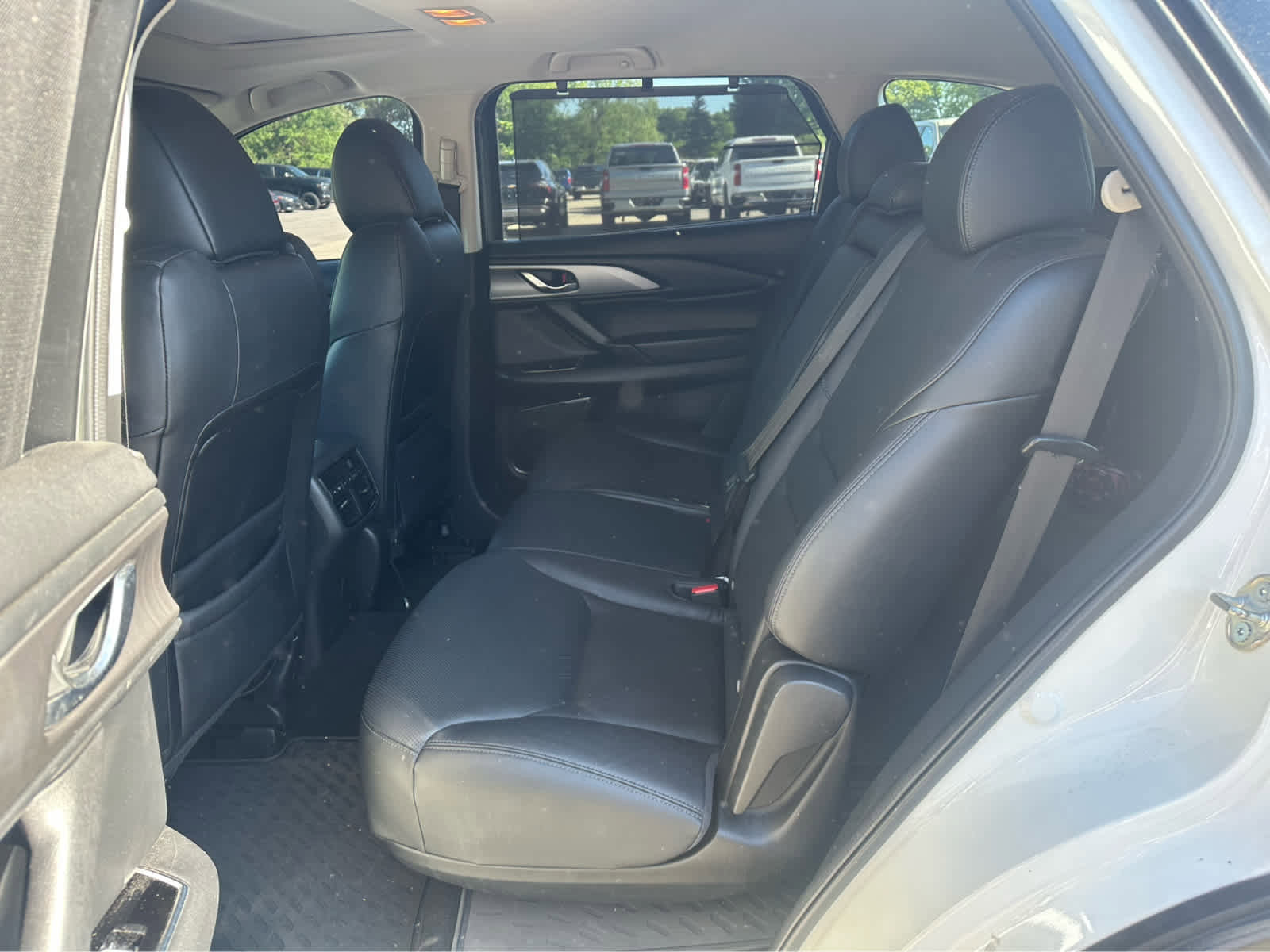 Used 2017 MAZDA CX-9 Touring AWD/4WD image 23