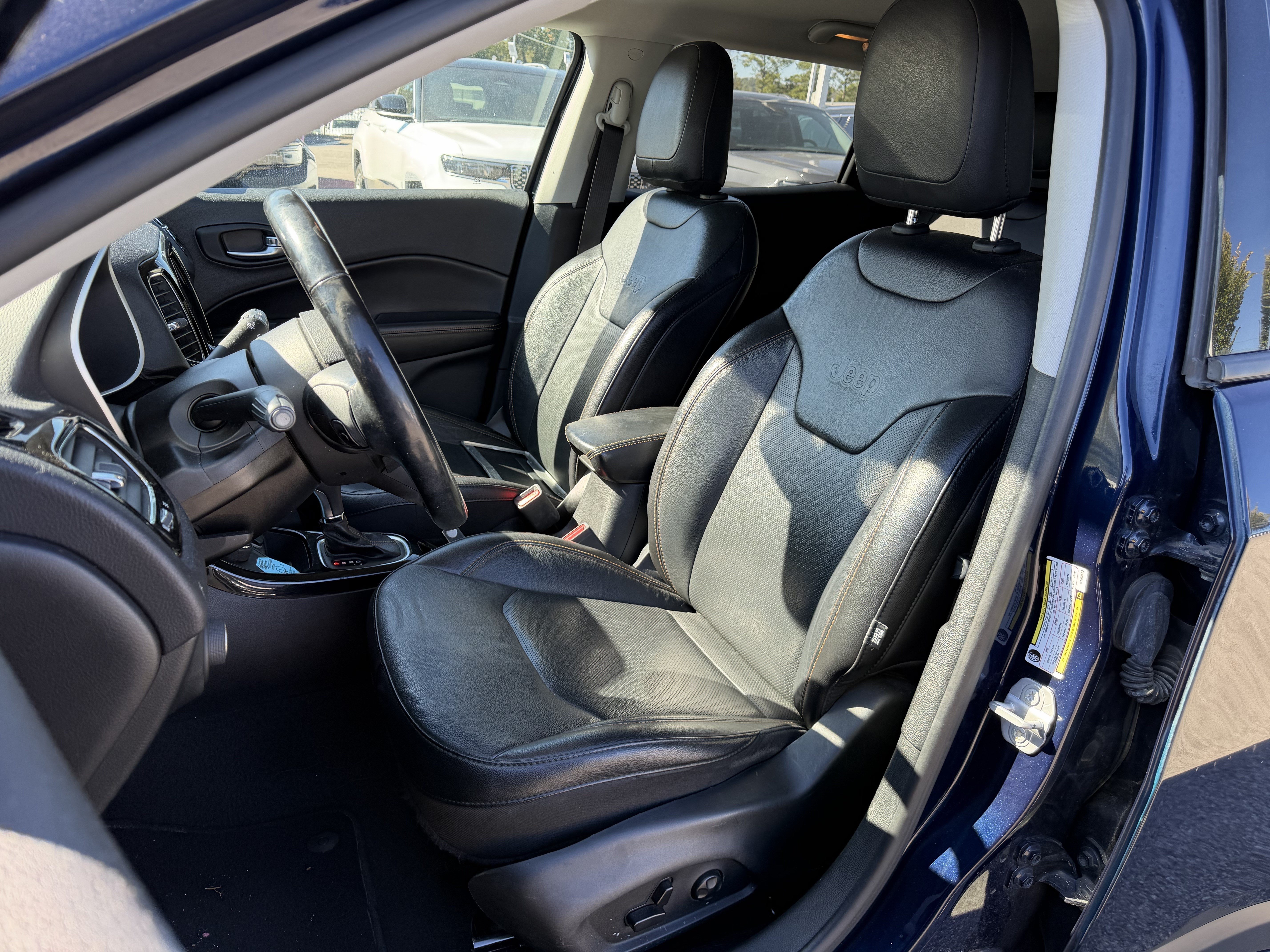 Used 2021 Jeep Compass Limited AWD/4WD image 12