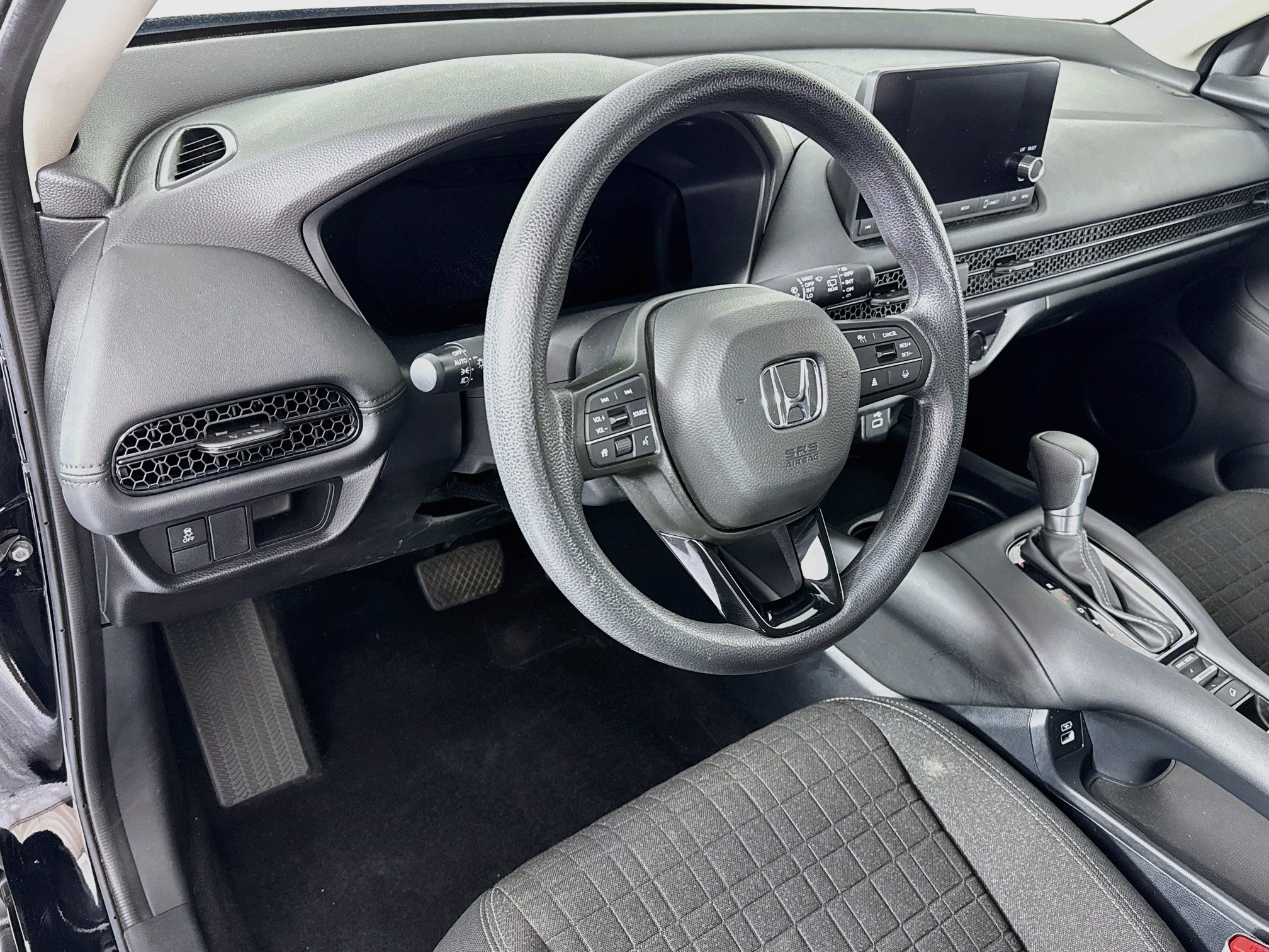 Certified 2023 Honda HR-V LX image 9