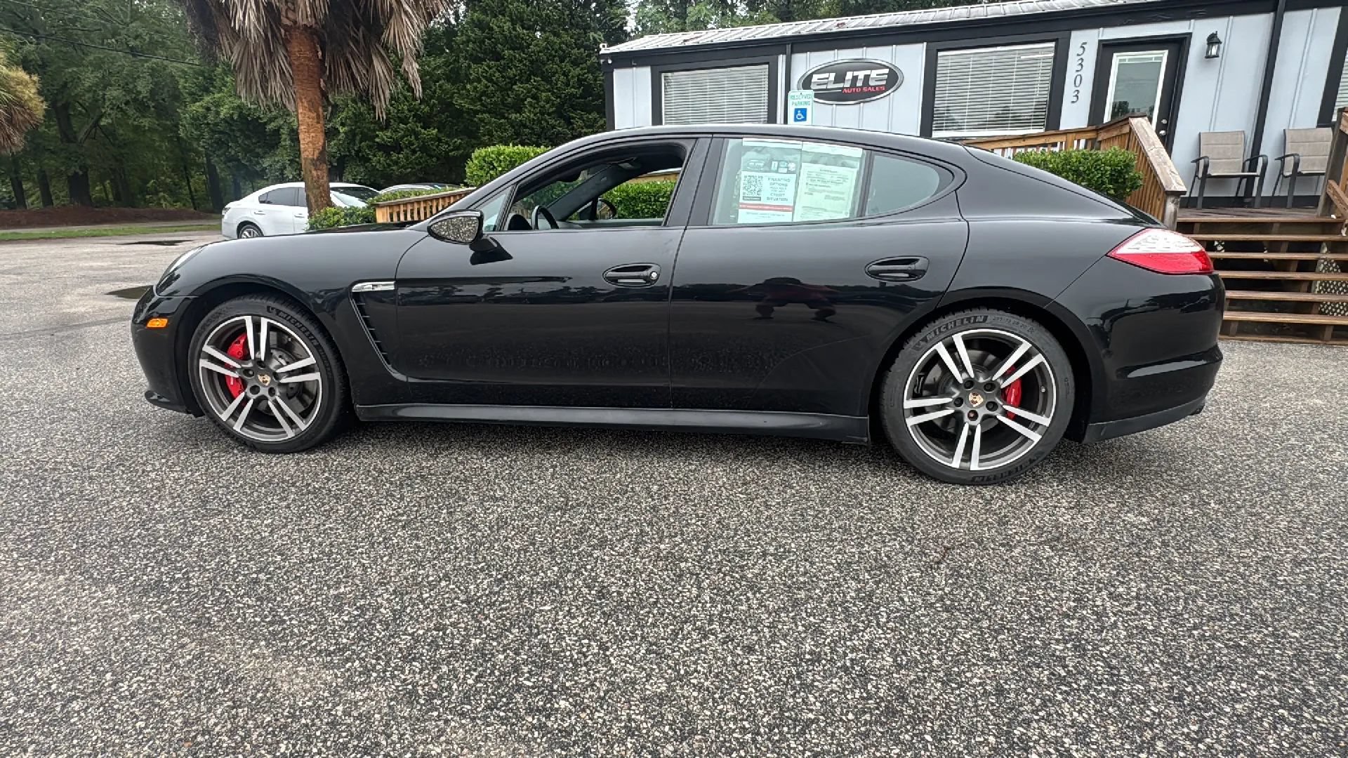 Used 2013 Porsche Panamera GTS AWD/4WD image 9