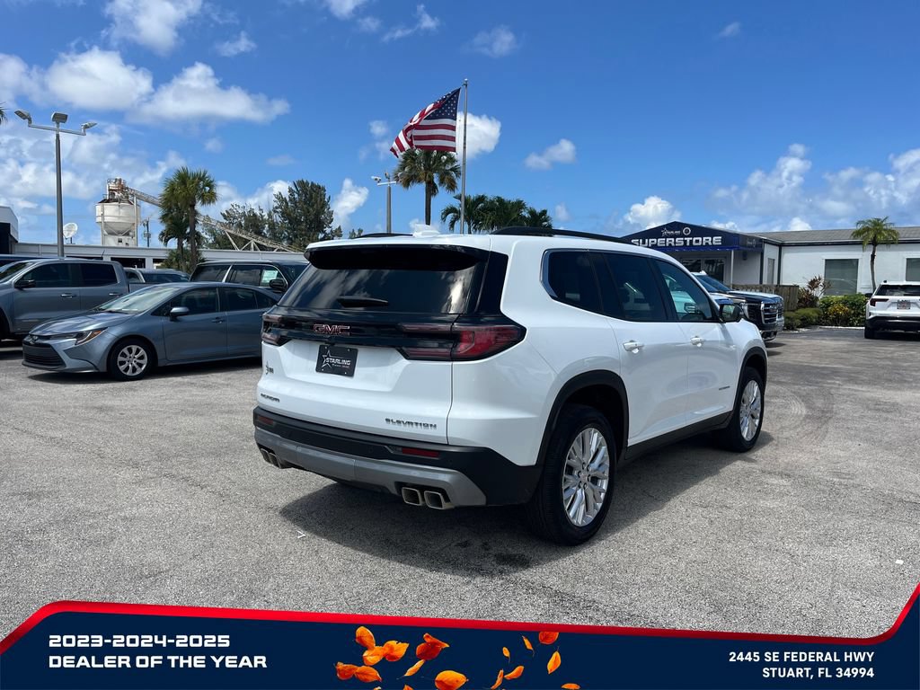 Used 2026 GMC Acadia Elevation w/ Elevation Premium Package FWD image 5