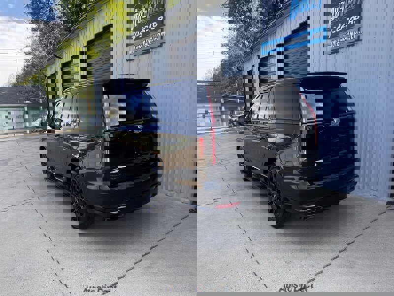 Used 2021 Cadillac Escalade Sport w/ Driver Assist Tech Package image 12