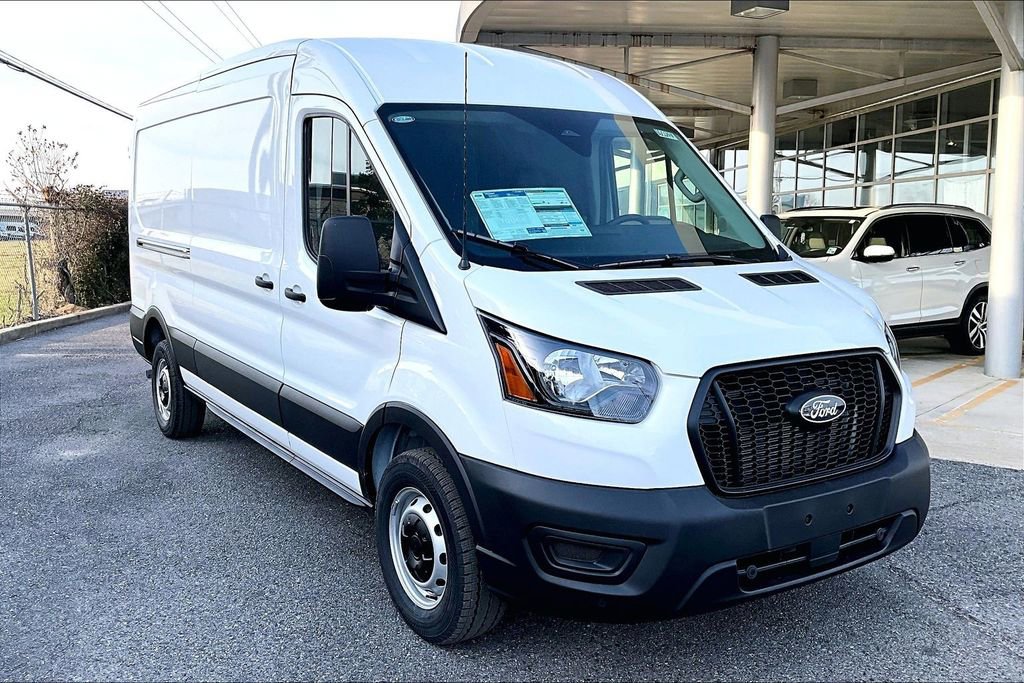 New 2026 Ford Transit 250 148 Medium Roof RWD image 2