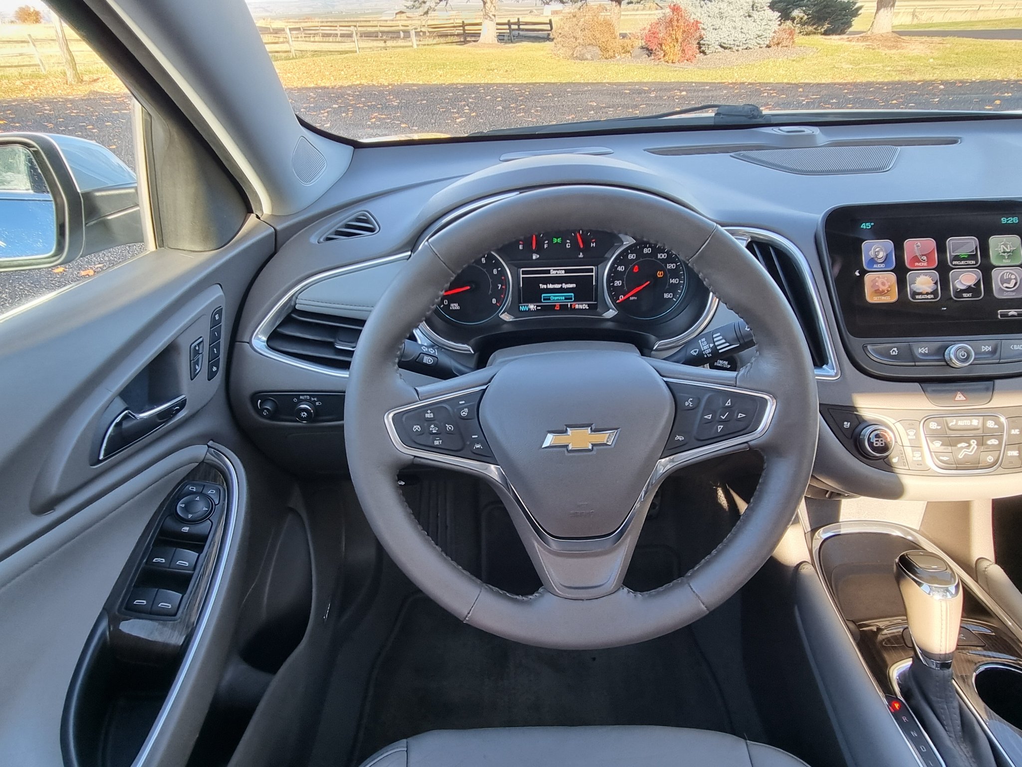 Used 2017 Chevrolet Malibu Premier w/ Driver Confidence Package FWD image 13