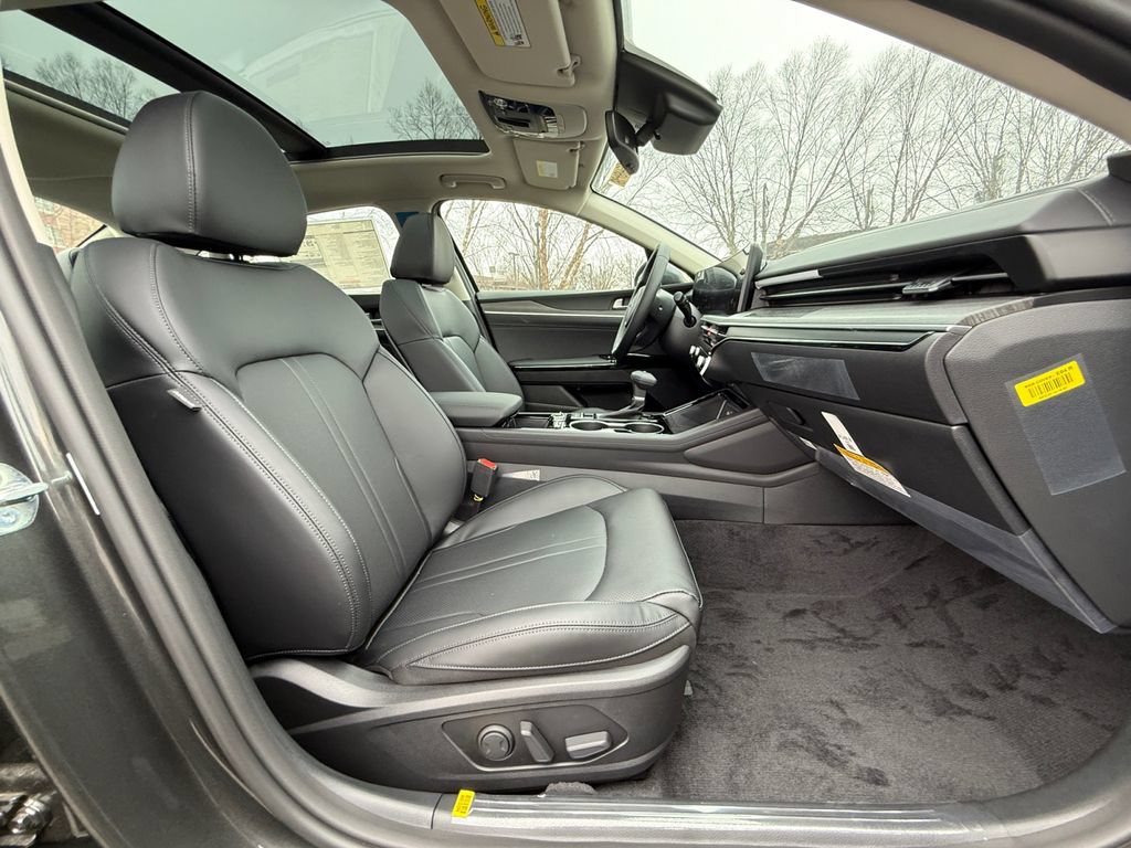 New 2026 Kia K5 EX FWD image 29