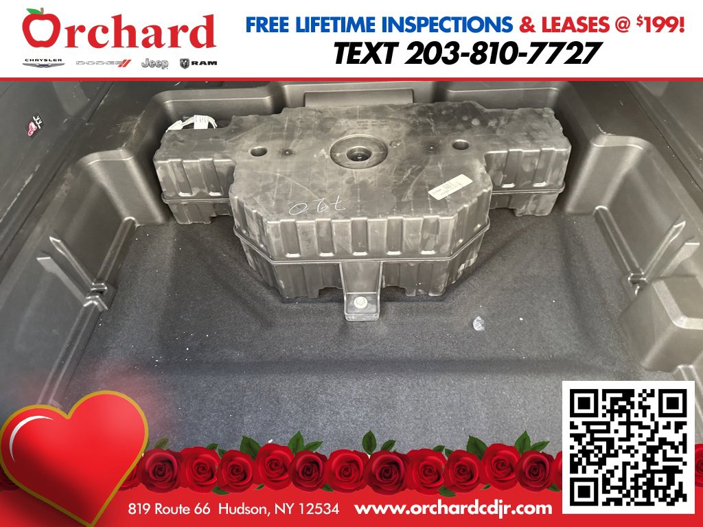 Used 2025 Jeep Wagoneer S Limited image 16