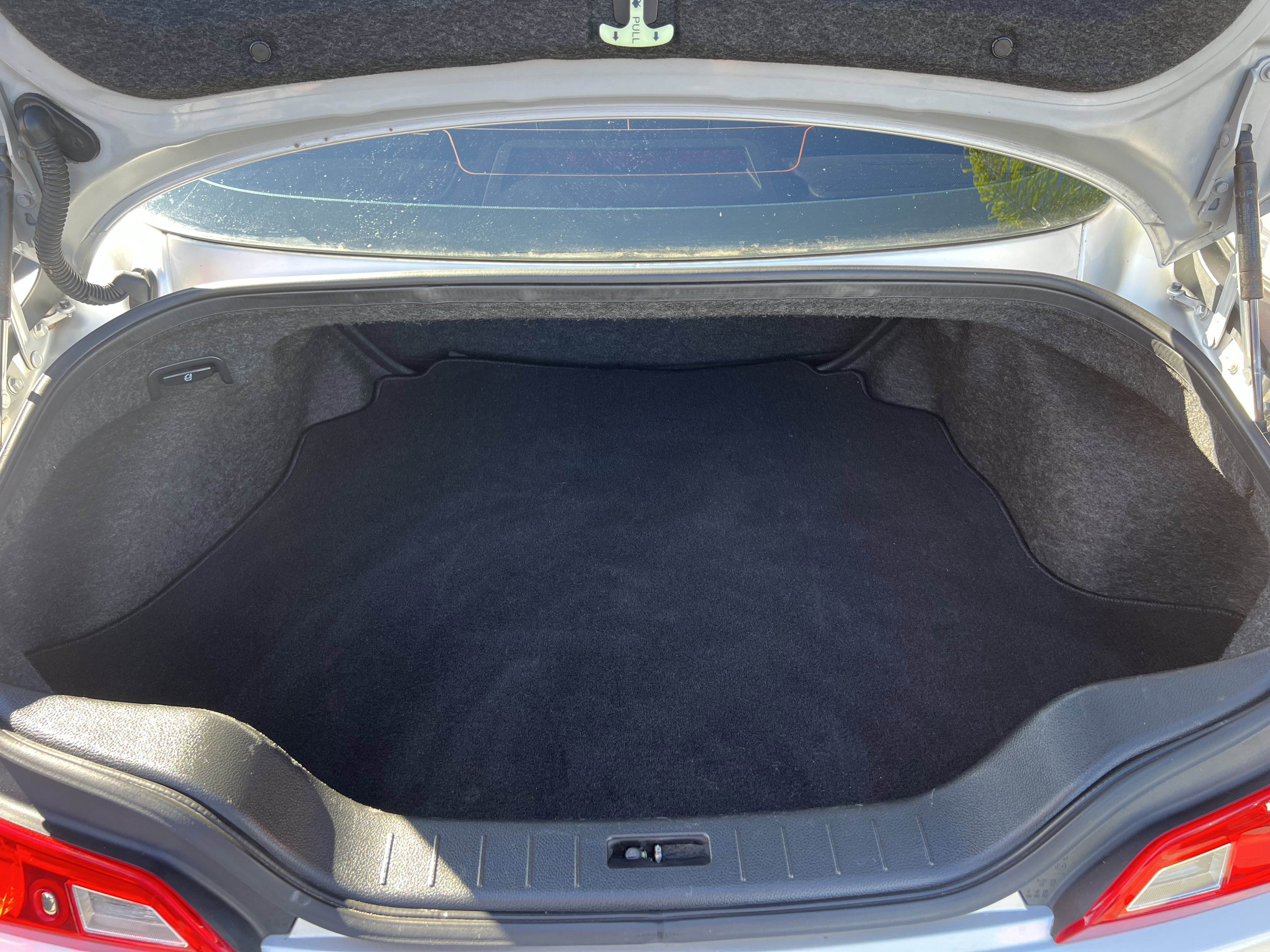 Used 2009 INFINITI G37 Journey w/ Premium Pkg image 30