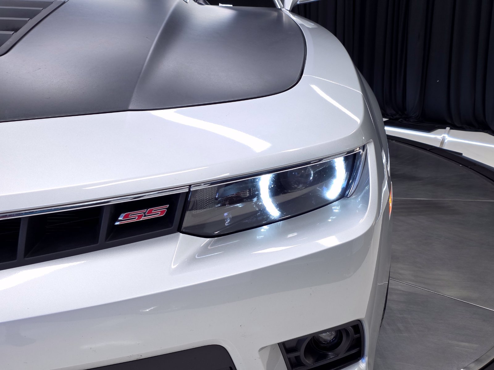 Used 2015 Chevrolet Camaro SS w/ SS Performance Package RWD image 46