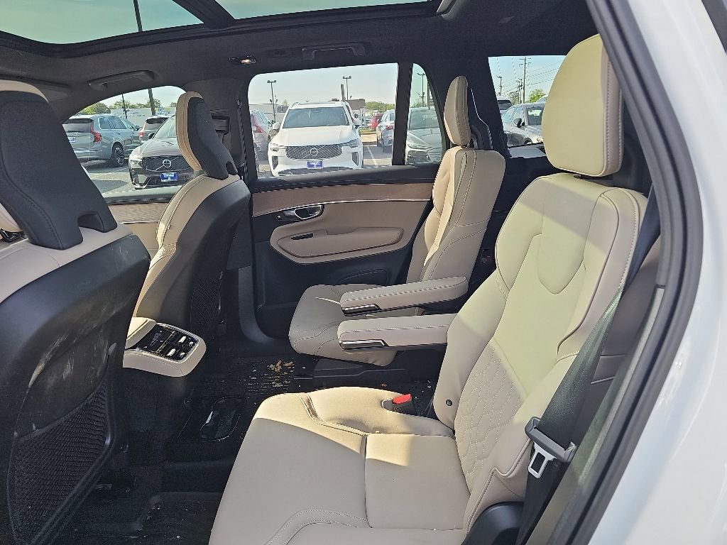Used 2026 Volvo XC90 B6 Plus AWD/4WD image 12
